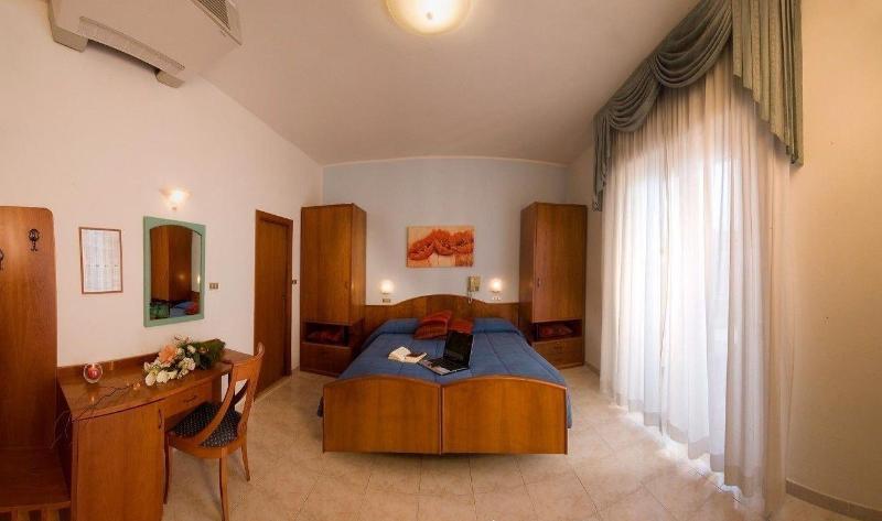 Hotel Alsen Rimini Exterior foto